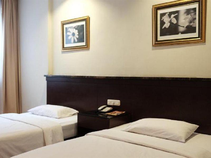Grand Sakura Hotel Medan Exterior foto